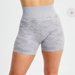 AYBL evolve Camo seamless shorts. Size M. Color grey